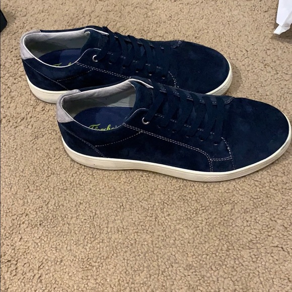 Florsheim slip on sneaker. Size 8 1/2 - Picture 3 of 4